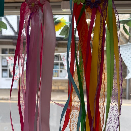 Ribbon Hoops