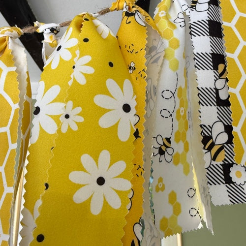 Bee Tassle Garland