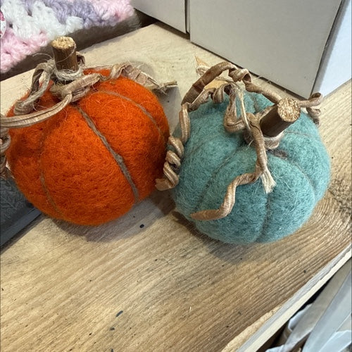 Pumpkins Large