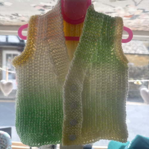 Knitted Gilet 0-3 Months